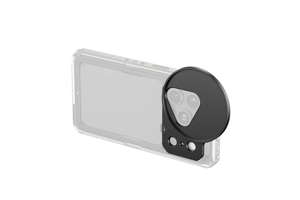 SmallRig manufacturer illustration of 67mm Threaded Filter Adapter for iPhone 18 Pro 6906; any phone or filter shown is for demonstration